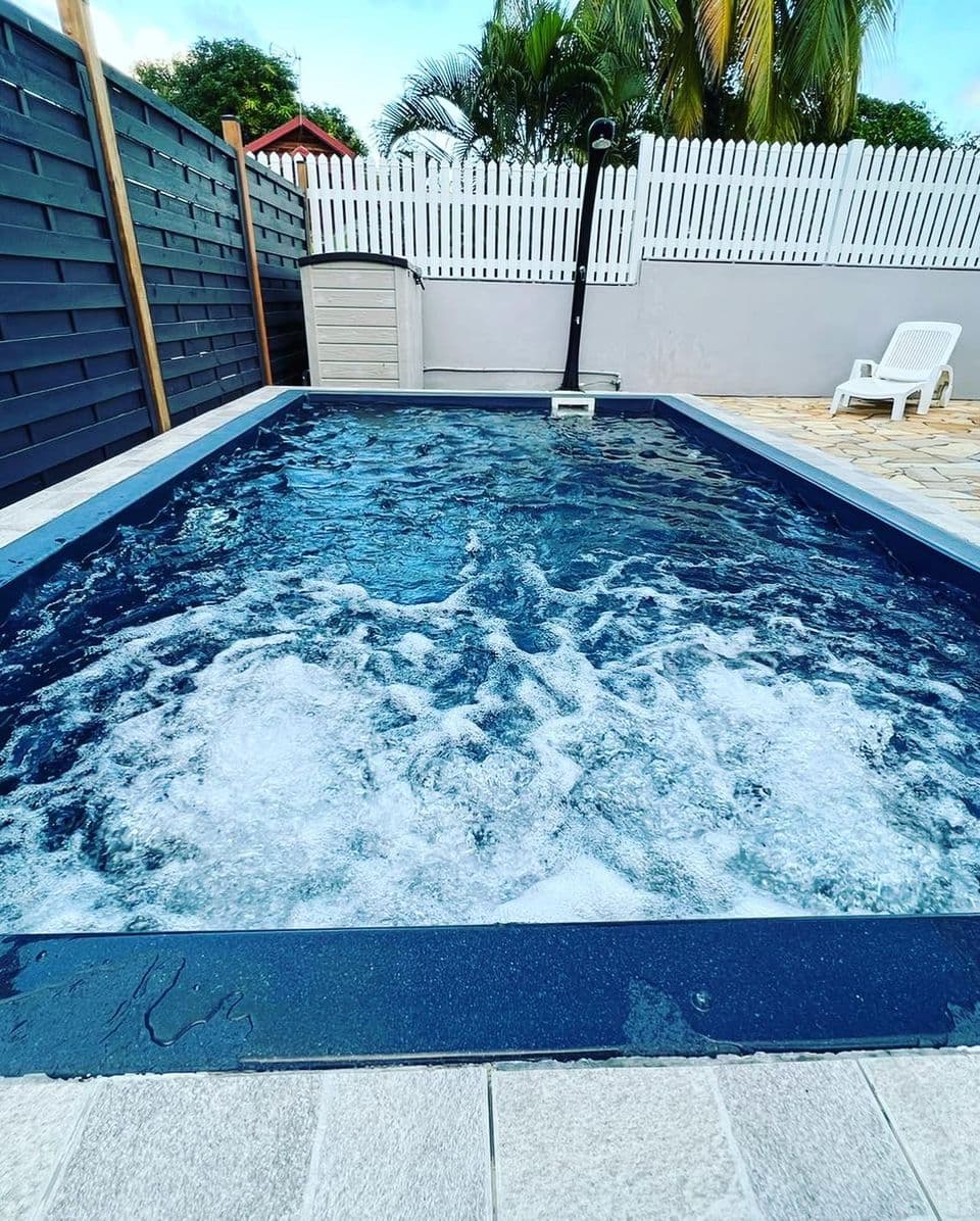 Marlin Noir — Piscine privée