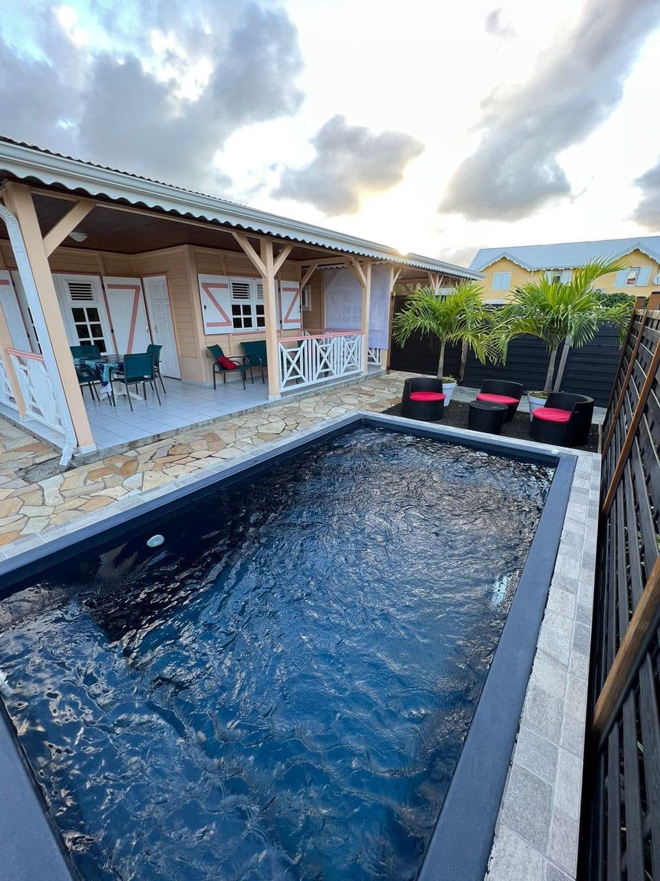 Marlin Noir — Piscine privée