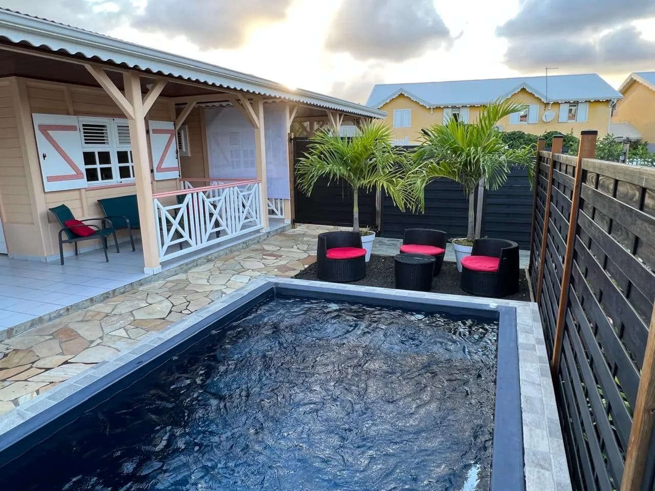 Marlin Noir — Piscine privée